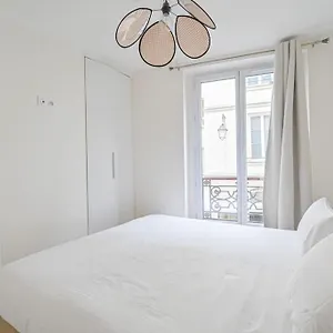 https://apt-le-marais.fr-paris.fr